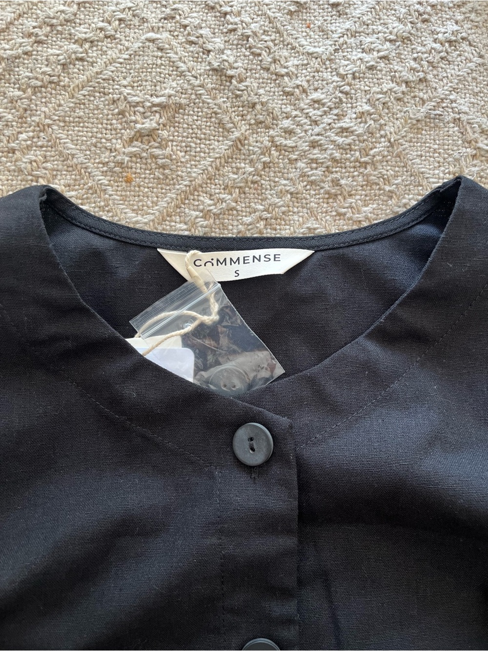 NWT Commense Black Linen Blend Button Front Vest Top Minimalist Sleeveless - Picture 2 of 6